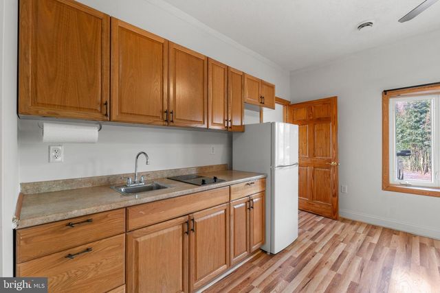 2531 UNIONTOWN RD, Westminster, MD 21158