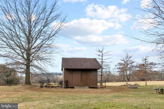 2531 UNIONTOWN RD, Westminster, MD 21158