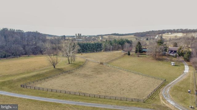 2531 UNIONTOWN RD, Westminster, MD 21158