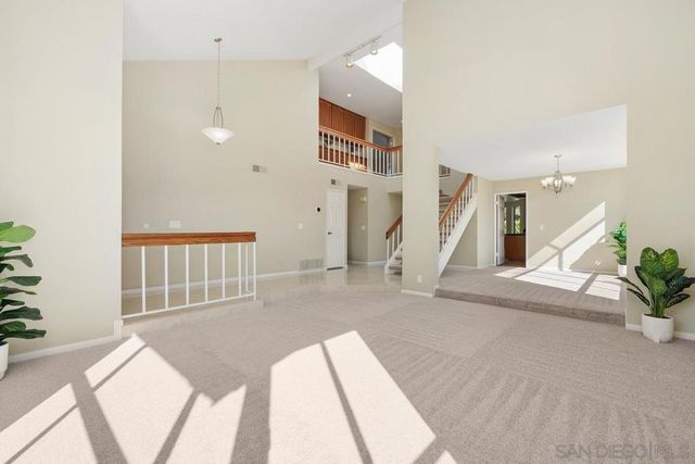 11930 Calle Suntuoso, San Diego, CA 92128