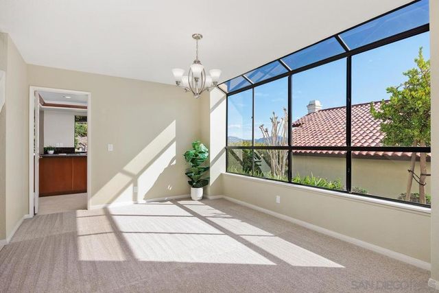 11930 Calle Suntuoso, San Diego, CA 92128