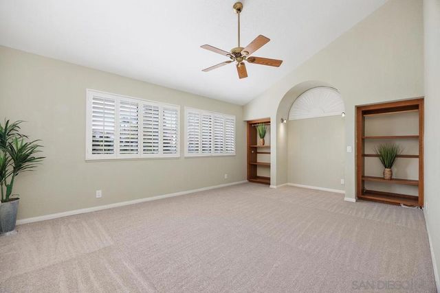 11930 Calle Suntuoso, San Diego, CA 92128