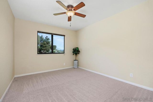 11930 Calle Suntuoso, San Diego, CA 92128