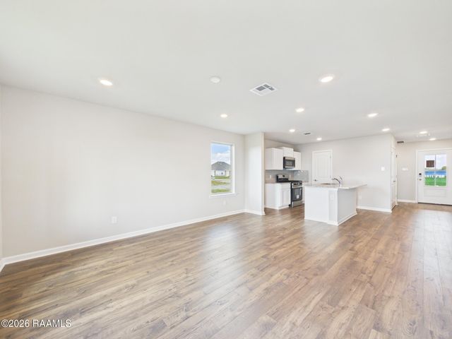 147 Grazin Court, Duson, LA 70529