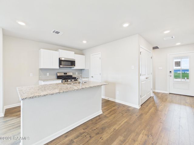 147 Grazin Court, Duson, LA 70529