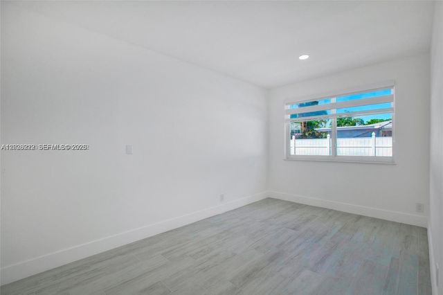 1825 NE 197th Ter, Miami, FL 33179