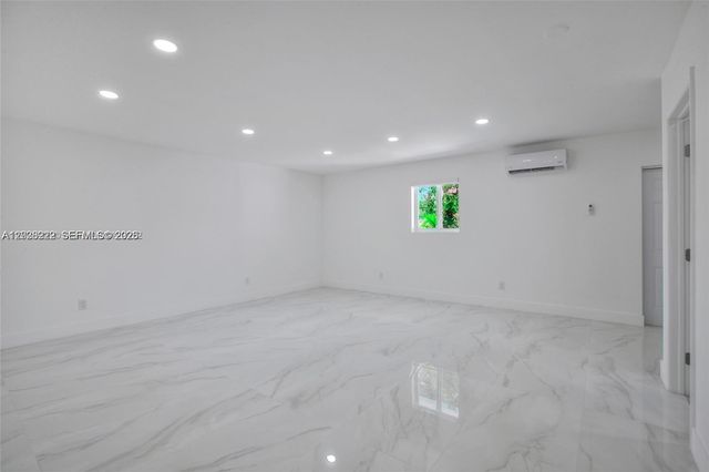 1825 NE 197th Ter, Miami, FL 33179