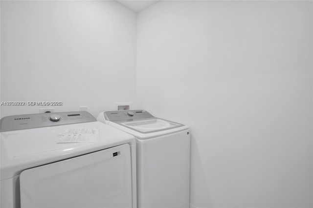 1825 NE 197th Ter, Miami, FL 33179