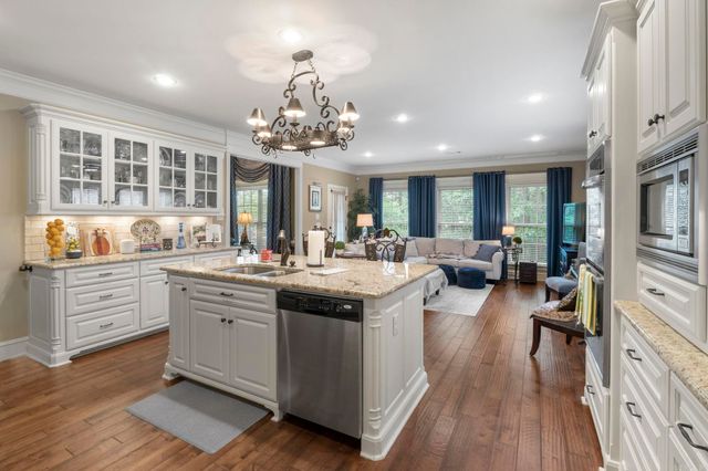 152 Blackburn Drive, Little Rock, AR 72211