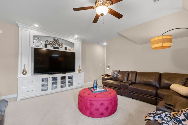 152 Blackburn Drive, Little Rock, AR 72211