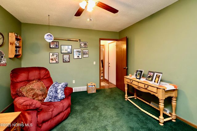 5104 Tillimon Trail, Toledo, OH 43623