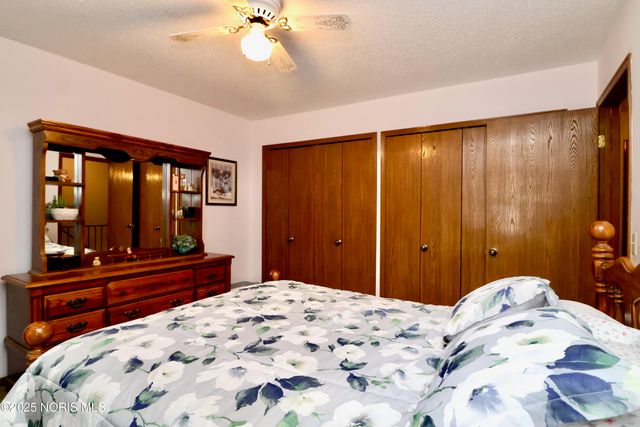 5104 Tillimon Trail, Toledo, OH 43623