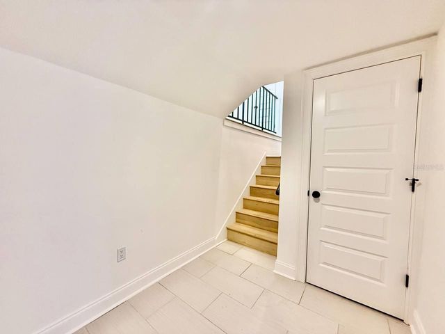 162 E DAVIS BOULEVARD, Tampa, FL 33606