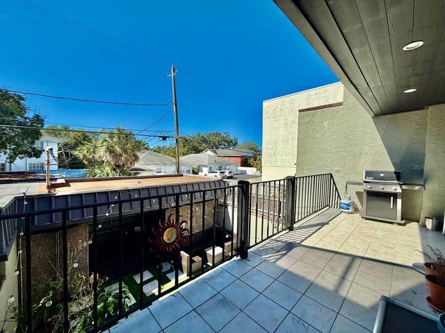 162 E DAVIS BOULEVARD, Tampa, FL 33606