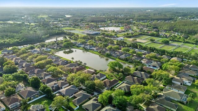 19111 FERN MEADOW LOOP, Lutz, FL 33558