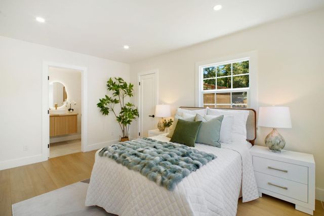 5004 Pierpoint Avenue, Oakland, CA 94602