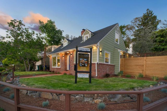 5004 Pierpoint Avenue, Oakland, CA 94602