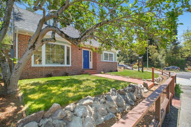 5004 Pierpoint Avenue, Oakland, CA 94602