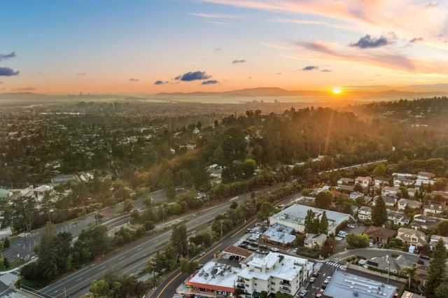 5004 Pierpoint Avenue, Oakland, CA 94602