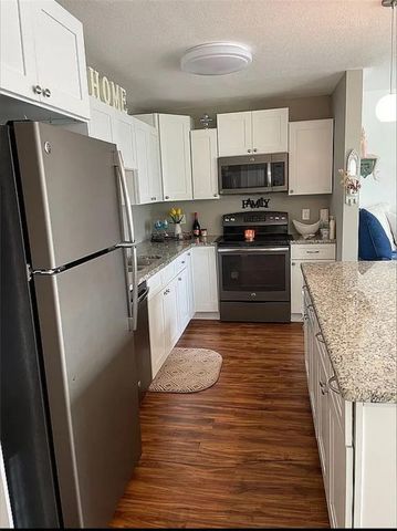 3850 13TH AVENUE N 212, St Petersburg, FL 33713