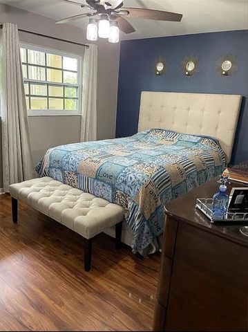 3850 13TH AVENUE N 212, St Petersburg, FL 33713