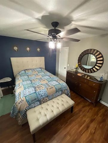 3850 13TH AVENUE N 212, St Petersburg, FL 33713