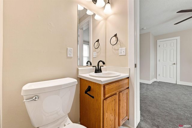 447 N 24Th Street, Lincoln, NE 68503