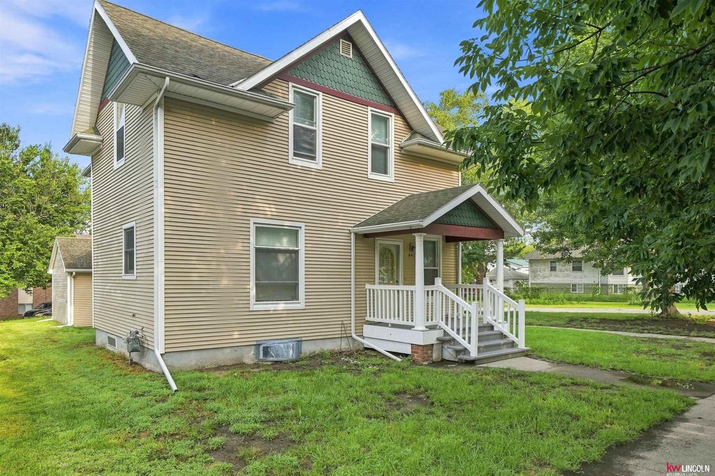 447 N 24Th Street, Lincoln, NE 68503
