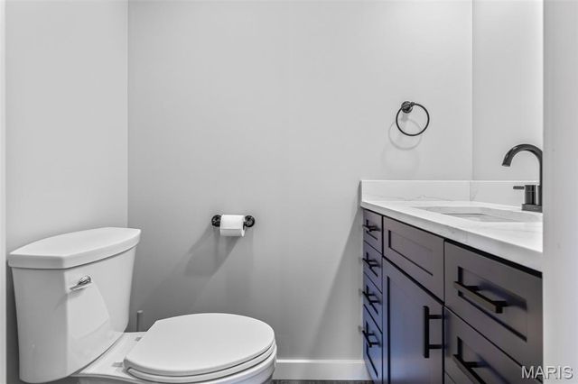 422 N 2nd Street, De Soto, MO 63020