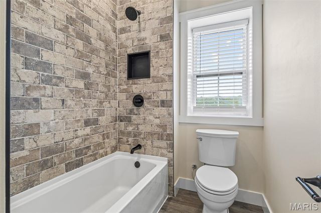 422 N 2nd Street, De Soto, MO 63020