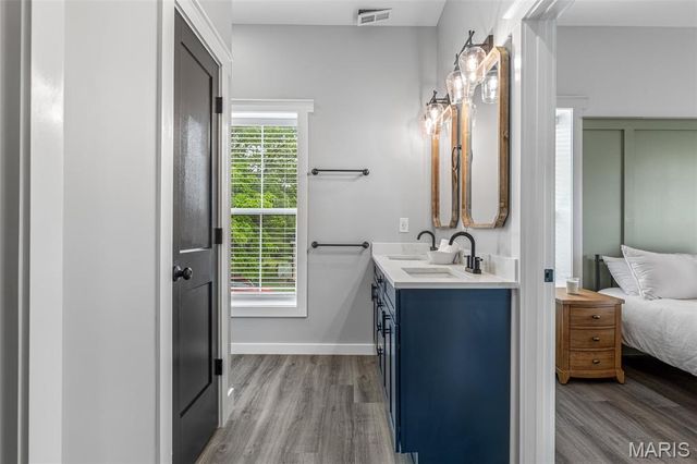 422 N 2nd Street, De Soto, MO 63020