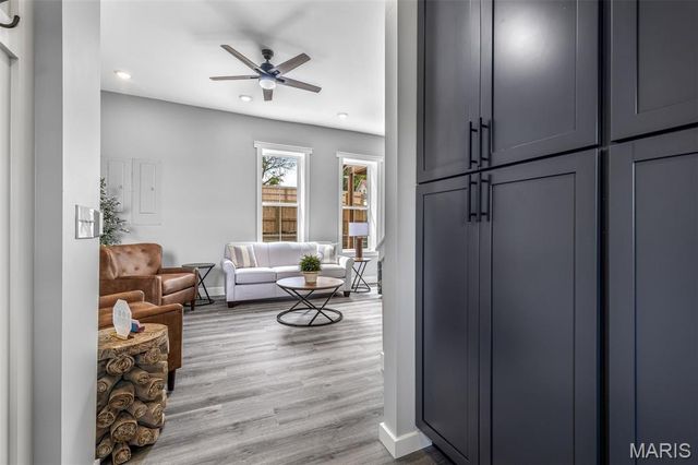 422 N 2nd Street, De Soto, MO 63020