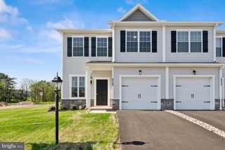 3700 CASTLE DR #LOT 271, Dover, PA 17315