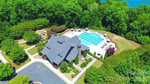 3060 Feathers Drive, York, SC 29745