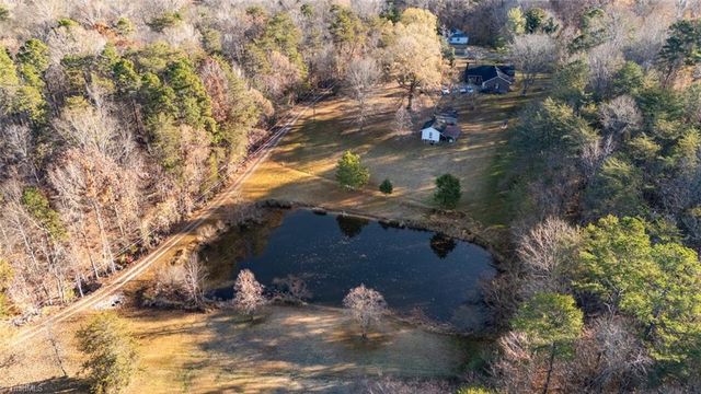 2961 Wormranch Road, Haw River, NC 27258