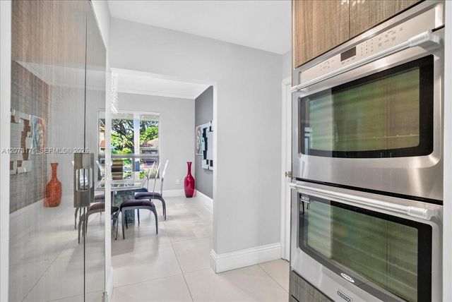 7320 NW 68th Way, Parkland, FL 33067