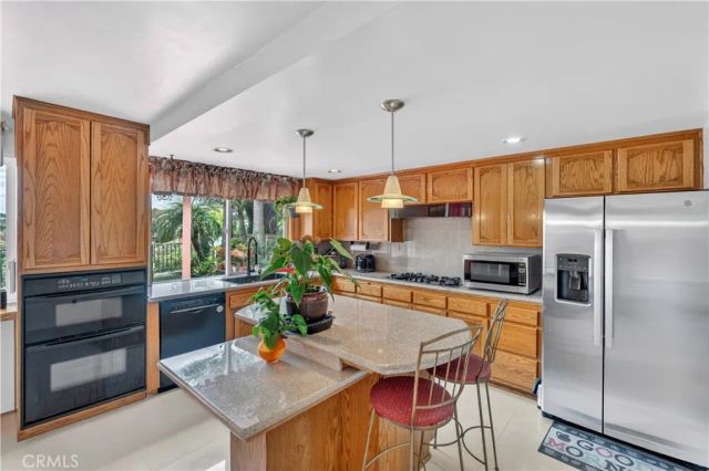 868 S Calle Venado, Anaheim Hills, CA 92807