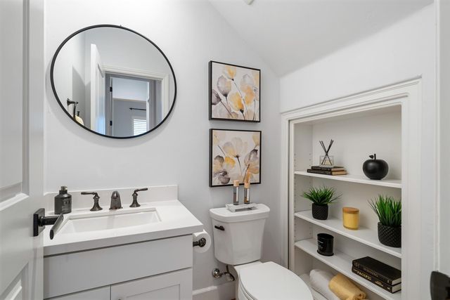 1098 Yucca Dr, El Dorado Hills, CA 95762