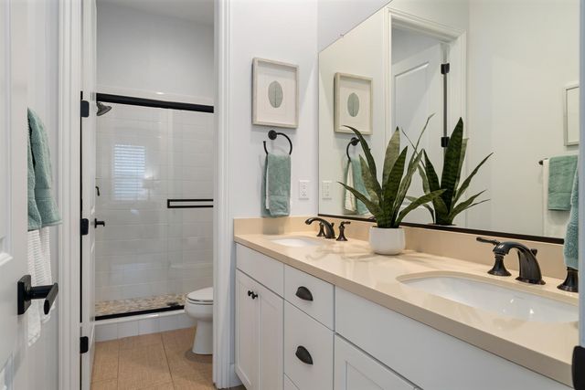 1098 Yucca Dr, El Dorado Hills, CA 95762