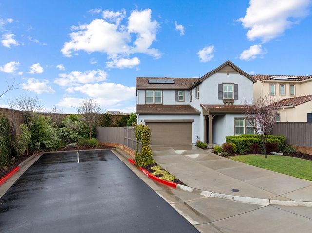 1098 Yucca Dr, El Dorado Hills, CA 95762