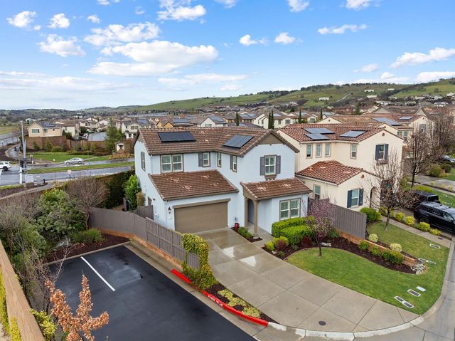 1098 Yucca Dr, El Dorado Hills, CA 95762