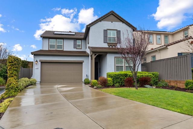 1098 Yucca Dr, El Dorado Hills, CA 95762