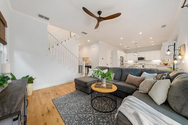 1098 Yucca Dr, El Dorado Hills, CA 95762