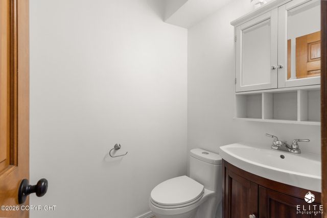 18631 Little Cape Circle, Eagle River, AK 99577