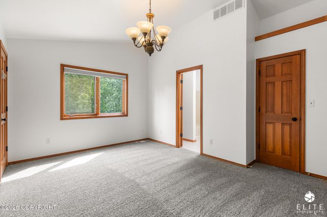 18631 Little Cape Circle, Eagle River, AK 99577