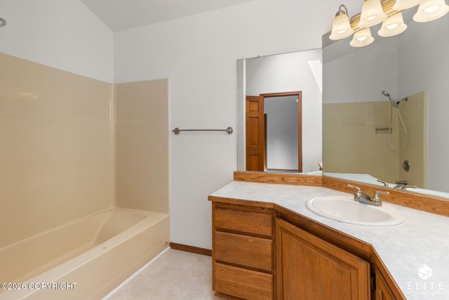 18631 Little Cape Circle, Eagle River, AK 99577