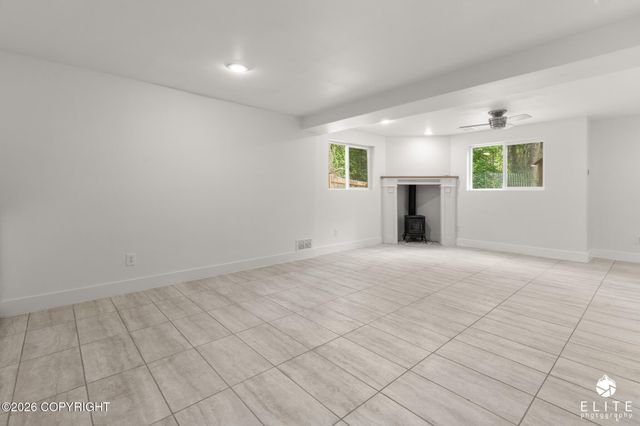18631 Little Cape Circle, Eagle River, AK 99577