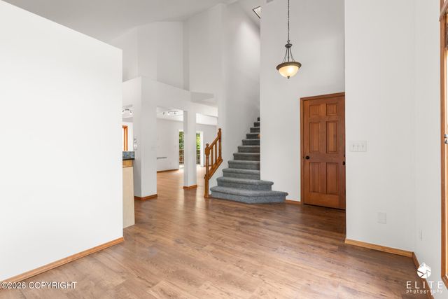 18631 Little Cape Circle, Eagle River, AK 99577