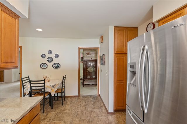 2595 Sand Run Pky, Fairlawn, OH 44333