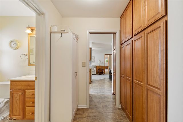 2595 Sand Run Pky, Fairlawn, OH 44333